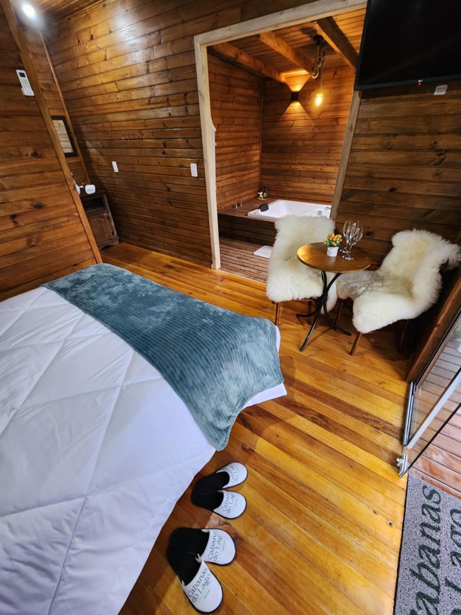 Hospedagem Cabanas Do Lago Урубиси Стая снимка